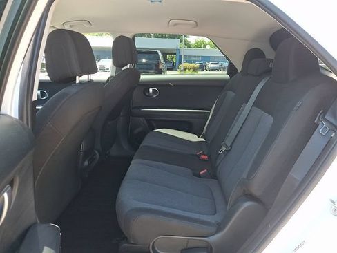 Used 2024 Hyundai Ioniq 5 SE RWD image 12