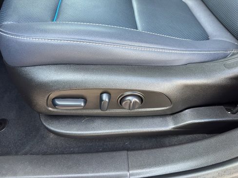 Used 2023 Chevrolet Blazer RS w/ Driver Confidence II Package image 16