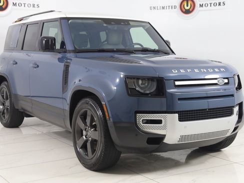 Used 2020 Land Rover Defender 110 SE AWD/4WD image 22