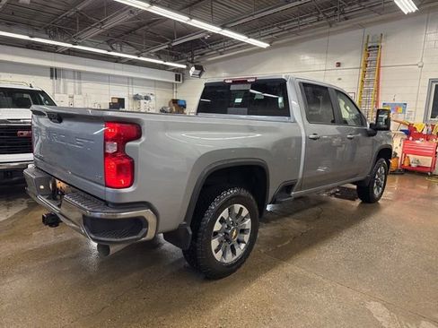 New 2026 Chevrolet Silverado 2500 LT AWD/4WD image 6