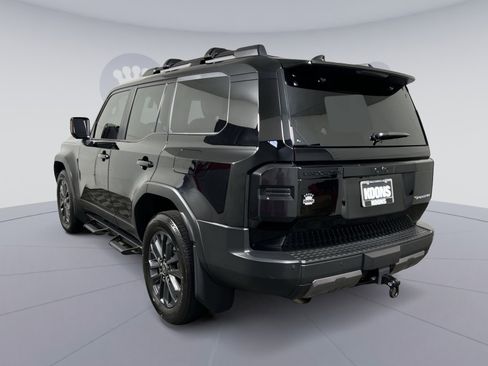 Used 2024 Toyota Land Cruiser image 4