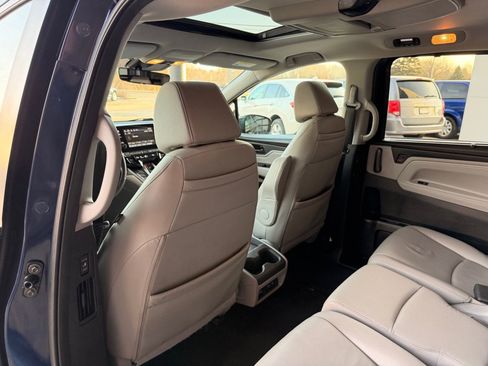 Used 2018 Honda Odyssey EX-L image 11