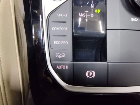 Used 2023 BMW X3 xDrive30i w/ Premium Package image 34