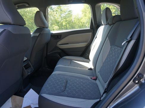 New 2026 Subaru Forester AWD/4WD image 9