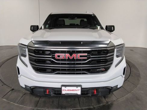Used 2022 GMC Sierra 1500 AT4 image 3