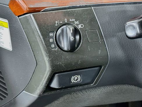 Used 2006 Mercedes-Benz S 430 4MATIC image 10