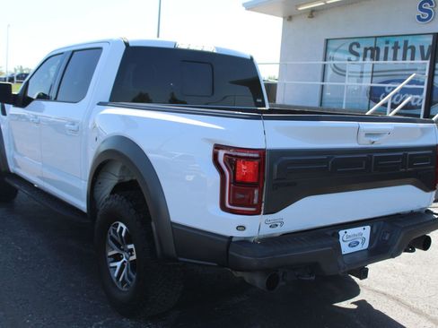 Used 2018 Ford F150 Raptor w/ Equipment Group 802A Luxury AWD/4WD image 4