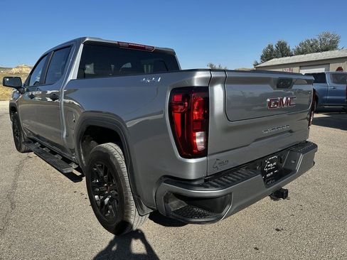 New 2025 GMC Sierra 1500 Pro w/ Graphite Edition AWD/4WD image 18