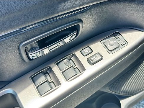 New 2026 Mitsubishi Outlander Sport SE AWD/4WD image 18