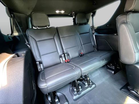 Used 2021 GMC Yukon Denali AWD/4WD image 23