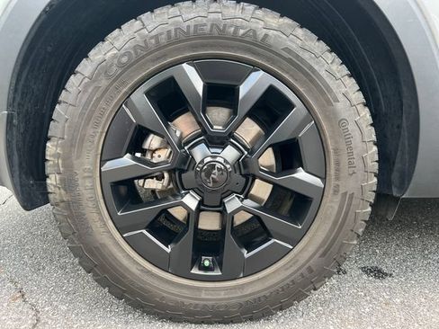 Used 2025 Kia Telluride AWD image 22