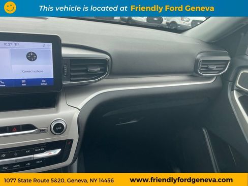 Used 2023 Ford Explorer XLT w/ Equipment Group 202A AWD/4WD image 25
