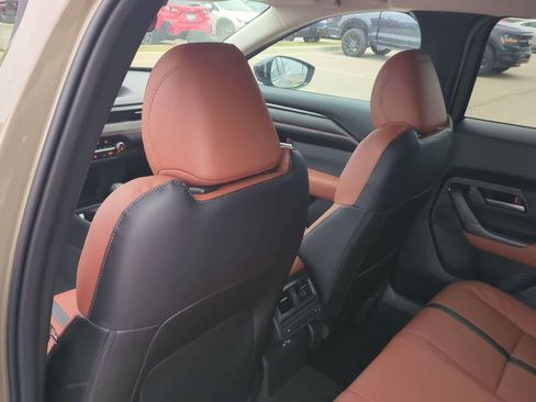 New 2026 MAZDA CX-50 Meridian Edition w/ Weather Package image 17