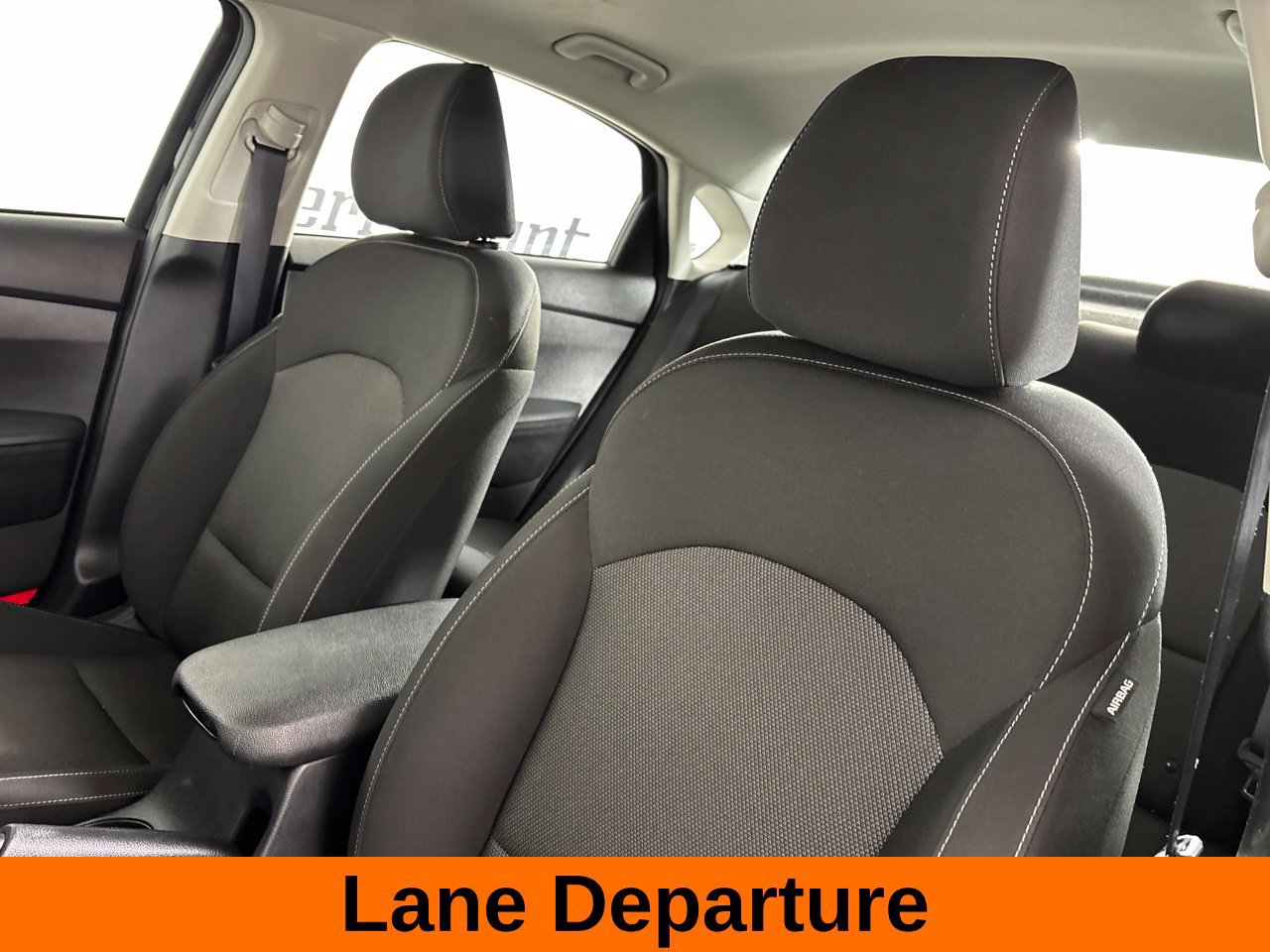 Used 2024 Kia Forte LXS FWD image 11