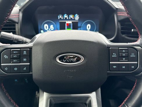 Used 2022 Ford Expedition Limited image 16