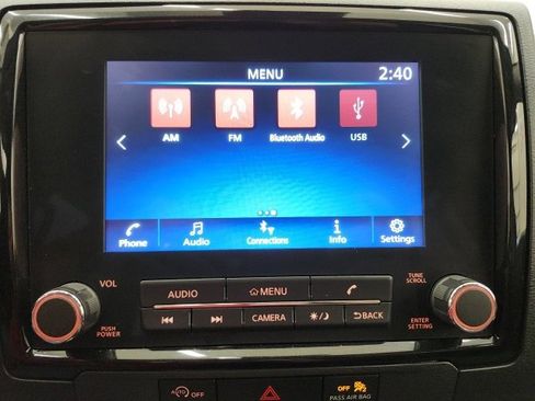 Used 2024 Nissan Frontier SV image 58