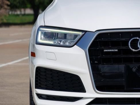 Used 2018 Audi Q3 2.0T Premium Plus w/ Premium Plus Package AWD/4WD image 29