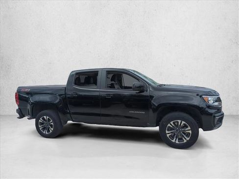Used 2022 Chevrolet Colorado Z71 image 4