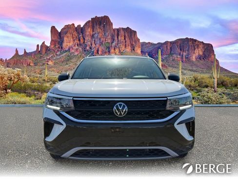 Used 2024 Volkswagen Taos S FWD image 10