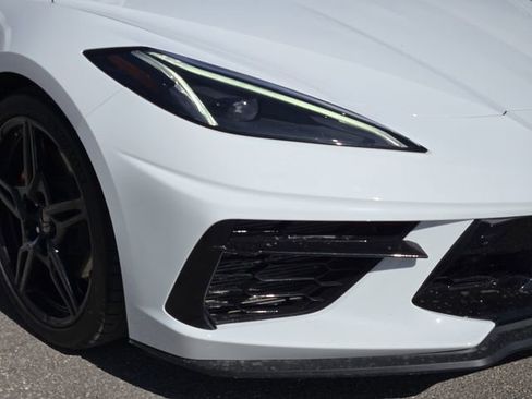 Used 2022 Chevrolet Corvette Stingray Preferred Cpe w/ Chrome Exterior Badge Package image 10