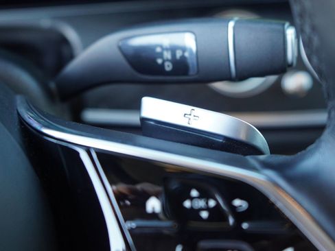 Used 2022 Mercedes-Benz E 450 4MATIC Sedan image 16