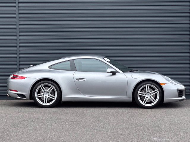 Used 2018 Porsche 911 Carrera RWD image 8
