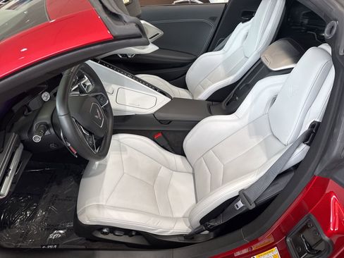 Used 2022 Chevrolet Corvette Stingray Preferred Cpe w/ Battery Protection Package RWD image 14