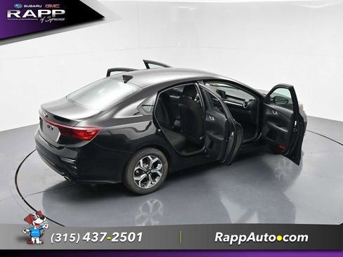 Used 2020 Kia Forte LXS FWD image 25