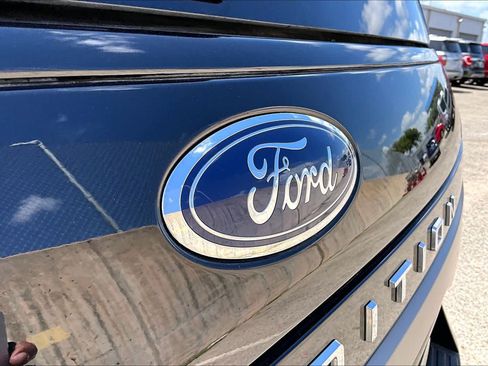 Used 2023 Ford Expedition XLT RWD image 31