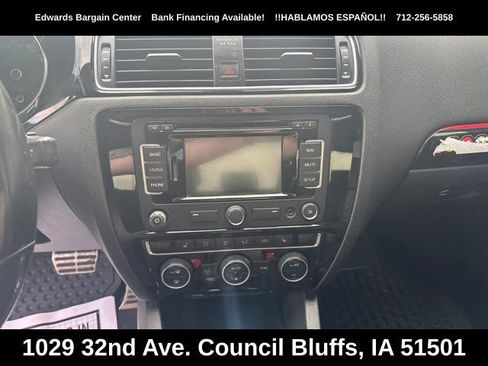 Used 2015 Volkswagen Jetta GLI SEL FWD image 19