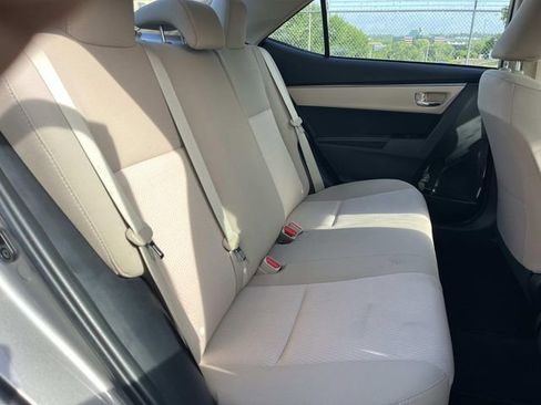 Used 2014 Toyota Corolla LE FWD image 23
