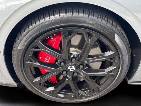 Used 2024 Bentley Continental GT image 37