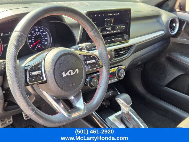 Used 2022 Kia Forte GT w/ GT Technology Package FWD image 10