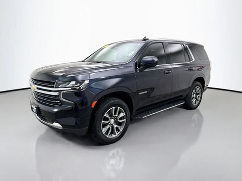 Used 2021 Chevrolet Tahoe LT w/ Rear Media and Nav Package AWD/4WD image 3