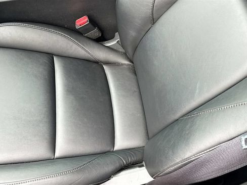 Used 2024 MAZDA MAZDA3 s FWD image 26