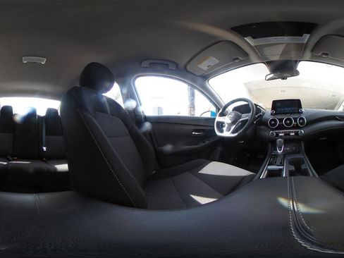 Used 2025 Nissan Sentra SV FWD image 41