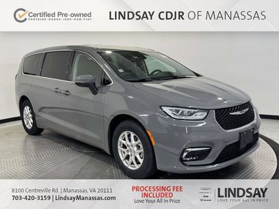 Certified 2023 Chrysler Pacifica Touring-L