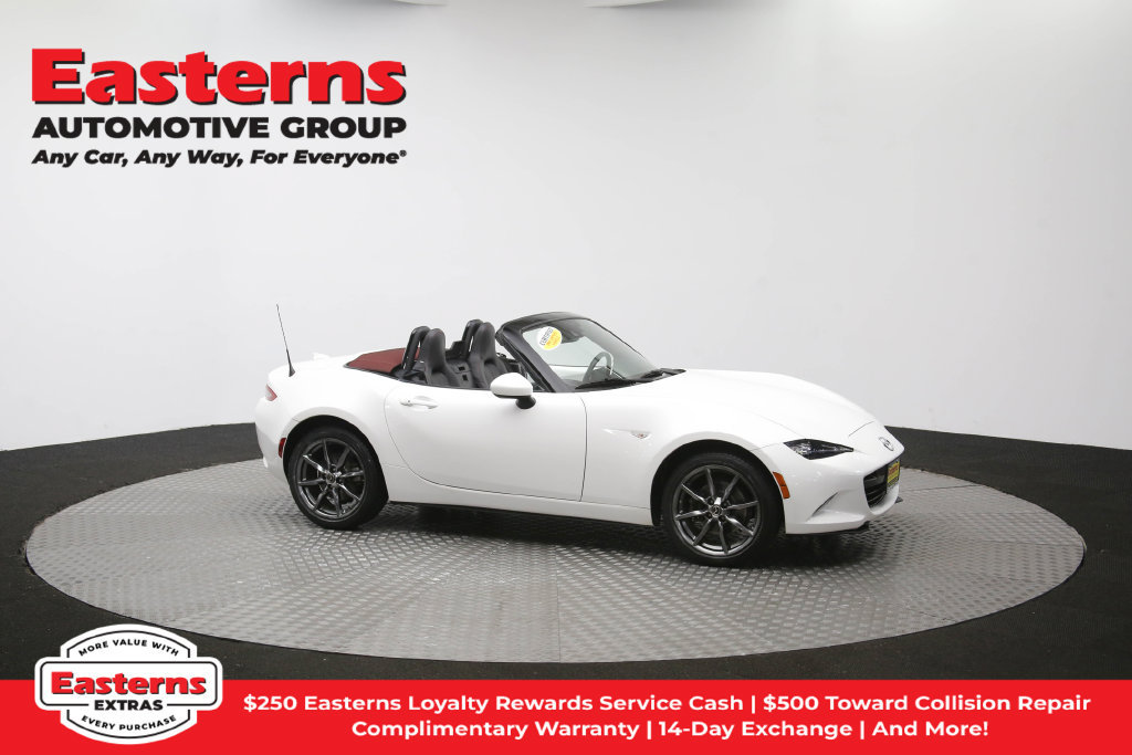 Used 2018 MAZDA MX-5 Miata Grand Touring RWD image 46