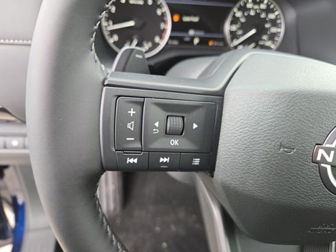 New 2026 Nissan Pathfinder SV AWD/4WD image 9