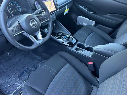 New 2025 Nissan Leaf SV Plus image 11