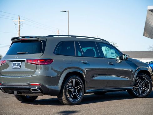 New 2026 Mercedes-Benz GLS 450 4MATIC image 8