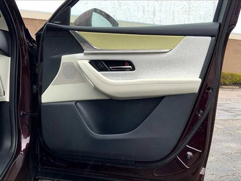 Certified 2024 MAZDA CX-90 3.3 Turbo S w/ Premium Plus image 22