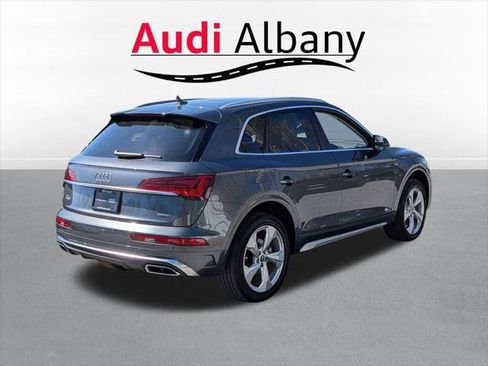 Certified 2023 Audi Q5 2.0T Premium Plus w/ Premium Plus Package AWD/4WD image 4