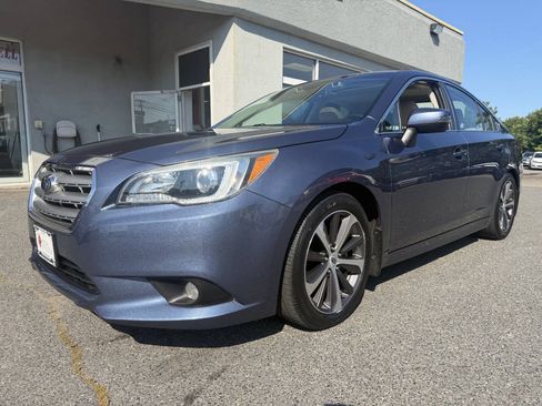 Used 2015 Subaru Legacy 2.5i Limited AWD/4WD image 3