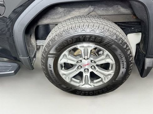 Certified 2019 GMC Sierra 1500 SLT image 25