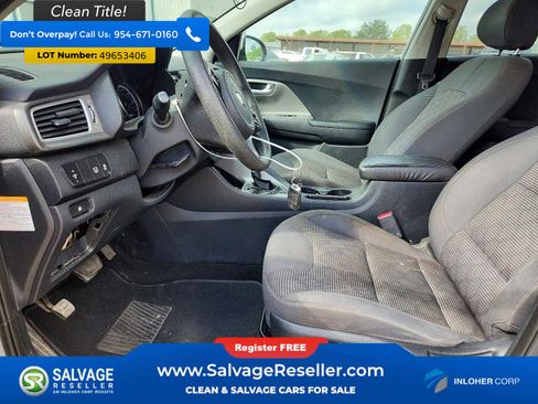 Used 2019 Kia Niro LX image 9