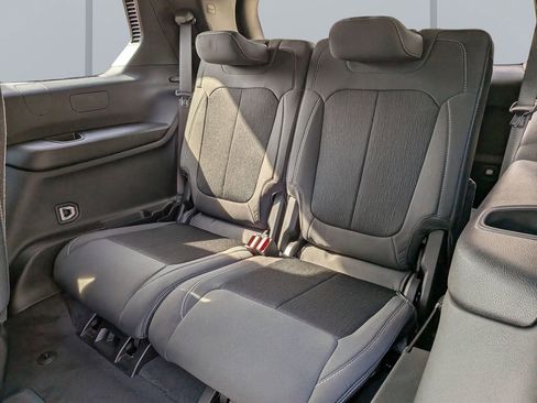 New 2026 Jeep Grand Cherokee L 2WD image 13