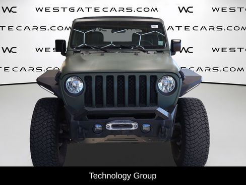Used 2019 Jeep Wrangler Sport image 4