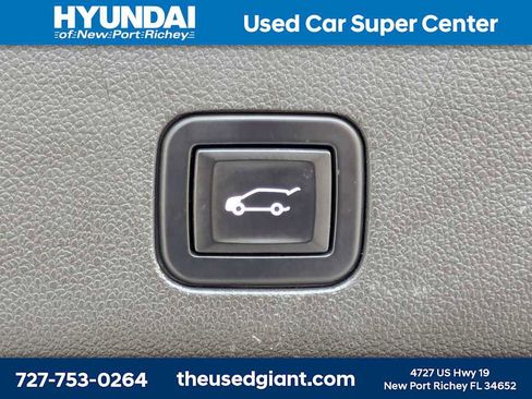 Used 2021 Chevrolet Tahoe Z71 w/ Rear Media and Nav Package AWD/4WD image 13