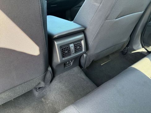 Used 2025 Toyota Camry LE FWD image 18